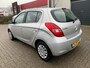 Hyundai i20 1.2i i-Drive LET OP : KOPPELING MATIG