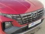 Hyundai Tucson 1.6 T-GDI PHEV 265pkl Plug-in N Line 4WD Automaat / Achteruitrijcamera / Apple Carplay Android Auto / Adaptief cruise control / Trekgewicht 1350 Kg / Stuur- en Stoelverwarming / / Elektrische bedienbare achterklep /