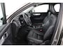 Volvo XC40 1.5 T4 Recharge Inscription Expression | Panoramadak | Leder | Trekhaak | Stoel & stuurverwarming | Carplay | Full LED | Navigatie | Camera | Climate control