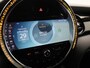 MINI One Mini 5 door NAVIGATIE | LICHTMETALEN VELGEN | CLIMA | PDC | BLUETOOTH | VOORUIT & ACHTERUIT VERWARMING |