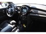 MINI Cooper Mini 1.5 JCW pakket/AUTOMAAT/Navigatie/Achteruitrijcamera/Parkeersensoren/Bluetooth/Keyless/Cruise control/Climate control/Apple carplay/17'' Lichtmetalen velgen/LED koplampen/Multifunctioneel stuurwiel/Spraakbediening/Elektrisch inklapbare spiegels/Ele
