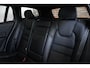Volvo V60 Cross Country T5 Automaat AWD Pro | 1ste eigenaar | Dealeronderhouden | Harman Kardon premium audio| Adaptive cruise control | Stoelverwarming | Volvo on Call | Parkeerverwarming | Driver Alert Systeem | Schuif/kanteldak | Parkeercamera | Parkeersensoren voor + achter |