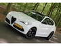 Alfa Romeo Stelvio 2.0 T AWD 280PK VELOCE | PANODAK | MEMORY SEATS | BOMVOL! | EL. ACHTERKLEP | ADAPTIVE CRUISE | STOELVERWARMING | CAMERA | PARK SENS V+A | DEALER ONDERHOUDEN!