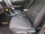 Kia Sportage PARELTJE * 1.6 GDI DynamicLine 130 Pk Benzine 4-Cilinders met 1.400 Kg Trekvermogen. * Navigatie * Trekhaak * DAB Radio * Achteruitrij Camera * Climate & Cruise Control * Hoge Zit *** Zéér nette Automobiel *** Vingerhoets: Vierde Generatie Eersteklas Service !