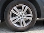 Kia Sportage PARELTJE * 1.6 GDI DynamicLine 130 Pk Benzine 4-Cilinders met 1.400 Kg Trekvermogen. * Navigatie * Trekhaak * DAB Radio * Achteruitrij Camera * Climate & Cruise Control * Hoge Zit *** Zéér nette Automobiel *** Vingerhoets: Vierde Generatie Eersteklas Service !