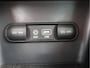 Kia Sportage PARELTJE * 1.6 GDI DynamicLine 130 Pk Benzine 4-Cilinders met 1.400 Kg Trekvermogen. * Navigatie * Trekhaak * DAB Radio * Achteruitrij Camera * Climate & Cruise Control * Hoge Zit *** Zéér nette Automobiel *** Vingerhoets: Vierde Generatie Eersteklas Service !