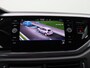 Volkswagen Polo 1.0 TSI Style 95PK Adaptieve Cruise Controle, Achteruitrijcamera, Matrix-LED Verlichting, Navi via Apple Carplay/Android Auto, Stoelverwarming, Clima, Trekhaak, 15" LM Velgen