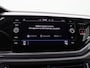 Volkswagen Polo 1.0 TSI Style 95PK Adaptieve Cruise Controle, Achteruitrijcamera, Matrix-LED Verlichting, Navi via Apple Carplay/Android Auto, Stoelverwarming, Clima, Trekhaak, 15" LM Velgen