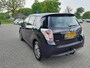 Toyota Verso 1.8 VVT-i Business nette in Nederland nieuw gelverde verso met trekhaak,navigatie,cruise controle in het zwart!
