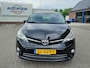 Toyota Verso 1.8 VVT-i Business nette in Nederland nieuw gelverde verso met trekhaak,navigatie,cruise controle in het zwart!