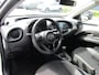 Toyota Aygo X 1.0 VVT-i Automaat / 1e eigenaar / Compleet dealer O.H / Camera / Apple Carplay / Lmv