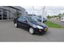 Ford Focus 1.6-16V Ghia AUTOMAAT MET GASPEDAAL en  RUITENWISSER AANPASSING,BEDIENING LINKS OF RECHTS.