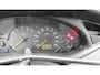 Ford Focus 1.6-16V Ghia AUTOMAAT MET GASPEDAAL en  RUITENWISSER AANPASSING,BEDIENING LINKS OF RECHTS.