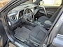 Toyota RAV4 2.5 HYBRID DYNAMIC NAVI EL-ACHTERKLEP TREKHAAK DAKRAILS AD-CRUISE PRIVACY-GLASS CAMERA