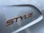 Peugeot 208 1.2 PureTech 75pk Style | Navigatie | Airco | Parkeersensoren | Cruise Control |