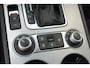 Volkswagen Touareg 3.0 TDI Exclusive Series R-Line | Panoramadak | Trekhaak | Memory | Camera | DAB |