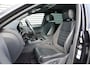 Volkswagen Touareg 3.0 TDI Exclusive Series R-Line | Panoramadak | Trekhaak | Memory | Camera | DAB |