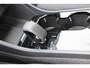 Volvo XC40 Single Motor Extended Range Plus 82 kWh | Google services | Achteruitrijcamera | Semi elektrische trekhaak | DAB radio | Draadloze telefoon lader | Elektrische bedienbare achterklep | Adaptieve cruise control