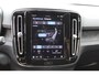 Volvo XC40 Single Motor Extended Range Plus 82 kWh | Google services | Achteruitrijcamera | Semi elektrische trekhaak | DAB radio | Draadloze telefoon lader | Elektrische bedienbare achterklep | Adaptieve cruise control
