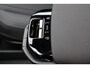 Volvo EX30 Twin Motor Performance Ultra 69 kWh - Panoramadak - Climate Pack - 360º Camera - Harman/Kardon audio - Parkeersensoren voor & achter - Extra getint glas - 19' LMV
