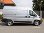 Citroën Jumper 2.2 BlueHDi 140PK L2H2 3.5t EAT8 Automaat Navigatie, Achteruitrijcamera, Trekhaak, Climate Control, Apple Carplay, Android Auto