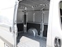 Citroën Jumper 2.2 BlueHDi 140PK L2H2 3.5t EAT8 Automaat Navigatie, Achteruitrijcamera, Trekhaak, Climate Control, Apple Carplay, Android Auto