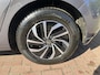 Volkswagen Polo 1.0 TSI Life / Metallic/ Digitale Cockpit/ Led/ Airco/ APP/ Parkeersensoren/ 15 lmv