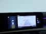 Mercedes-Benz A-klasse 250e Luxury-Line | Panorama schuif/kanteldak | Parkeersensoren + achteruitrijcamera | Multibeam Led | Sfeerverlichting | Dodehoekass | Apple CarPlay | Inclusief 24 maanden MB Certified garantie voor Europa.