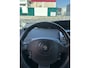 Renault Grand Scenic 2.0-16V Expression Luxe 7 Persoons | APK TOT 16-12-2025 | Inruilkoopje | Airco | Cruise control | Trekhaak