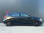 Mercedes-Benz A-klasse 180 CDI Amg uitvoering 18 inch airco zwart