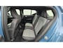 Volvo XC40 2.0 B3 Plus Dark - Stoelverwarming - Stuurverwarming - Harman Kardon Audio - Camera achter - Metallic lak