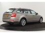 Skoda Octavia 1.2 TSI Elegance | Stoelverwarming | Xenon | Navigatie | Climate control | Bluetooth | Parkeerhulp | Cruise control