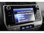 Toyota Land Cruiser 2.8 D-4D-F Executive Window Van | Trekhaak