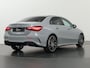 Mercedes-Benz A-klasse 180 Business Solution AMG | Night edition | Panoramadak | Memory stoelen | Head-up display | Stoelverwarming | Dodehoekassistent | AMG Line Plus