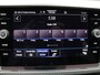 Volkswagen T-Cross 1.0 TSI R-Line 110PK / Adaptieve Cruise Control / Digitaal Dashbord / Navigatie / 18" LMV / Airco Climate Control / Parkeersensoren rondom / Historie aanwezig /