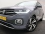 Volkswagen T-Cross 1.0 TSI R-Line 110PK / Adaptieve Cruise Control / Digitaal Dashbord / Navigatie / 18" LMV / Airco Climate Control / Parkeersensoren rondom / Historie aanwezig /