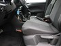 Volkswagen T-Cross 1.0 TSI R-Line 110PK / Adaptieve Cruise Control / Digitaal Dashbord / Navigatie / 18" LMV / Airco Climate Control / Parkeersensoren rondom / Historie aanwezig /
