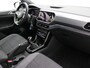 Volkswagen T-Cross 1.0 TSI R-Line 110PK / Adaptieve Cruise Control / Digitaal Dashbord / Navigatie / 18" LMV / Airco Climate Control / Parkeersensoren rondom / Historie aanwezig /