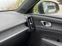 Volvo XC40 Recharge Core 70 kWh | Trekhaak | Achteruitrijcamera | Navigatie | Parkeersensoren voor + achter | Apple Carplay / Android Auto | Climate control | All season banden | LED koplampen |
