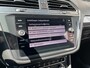 Volkswagen Tiguan Allspace 1.5 TSI 2x R-Line 7p. / AUTOMAAT/ 7-PERSOONS/ LEER/ CAMERA/ PARK. SENSOREN V+A/ TREKHAAK/ APP-CONNECT/ STOEL VERWARM./ KEYLESS/ VIRTUAL COCKPIT/ ELEK. ACHTERKLEP/ LED/ NAVI/ CLIMA/ DAB/ ACC/ 19" LMV
