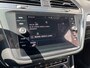 Volkswagen Tiguan Allspace 1.5 TSI 2x R-Line 7p. / AUTOMAAT/ 7-PERSOONS/ LEER/ CAMERA/ PARK. SENSOREN V+A/ TREKHAAK/ APP-CONNECT/ STOEL VERWARM./ KEYLESS/ VIRTUAL COCKPIT/ ELEK. ACHTERKLEP/ LED/ NAVI/ CLIMA/ DAB/ ACC/ 19" LMV