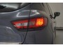 Renault Clio 1,2 TCe Intens [ Automaat cruise navigatie licht metaal]