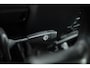 Land Rover Defender 2.4 TD 130" E Crew Cab | Airco | Trekhaak | 16 inch velgen | youngtimer