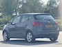 Kia Venga 1.4 CVVT X-ecutive LAGE KM STAND/AIRCO/TREKHAAK/CRUISE CONTROLE/PARKEERSENSOREN