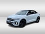 Volkswagen T-Roc Cabrio 1.5 TSI R-Line 150pk DSG / Black Style / Leder Vienna / Digital Cockpit Pro / 19" LMV / Trekhaak / Beats / Navi Pro / Camera / Keyless / Alarm / Stuur en Stoelverwarming / IQ LED Matrix / Adaptief Onderstel / VW