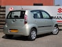 Daihatsu Sirion 2 1.0-12V Premium 70PK Elektrische Ramen Voor en Achter,