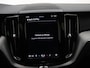Volvo XC60 T8 455pk Plug-in hybrid AWD Ultra Dark / Panorama dak / Camera rondom / H&K audio / Stoelen met geheugen / Stoel/- en stuurverwarming /