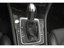 Volkswagen Golf Variant 1.4 TSI Highline Automaat Camera Leder Dealer onderhoudsen Clima PDC Trekhaak Stoelverwarming Dodehoek Detectie