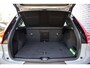 Volvo XC40 Single Motor Extended Range Plus 82 kWh | Verwarmbare voorstoelen | Verwarmbaar stuurwiel | Warmtepomp | Adaptieve cruisecontrol | BLIS