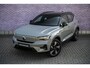 Volvo XC40 Single Motor Extended Range Plus 82 kWh | Verwarmbare voorstoelen | Verwarmbaar stuurwiel | Warmtepomp | Adaptieve cruisecontrol | BLIS